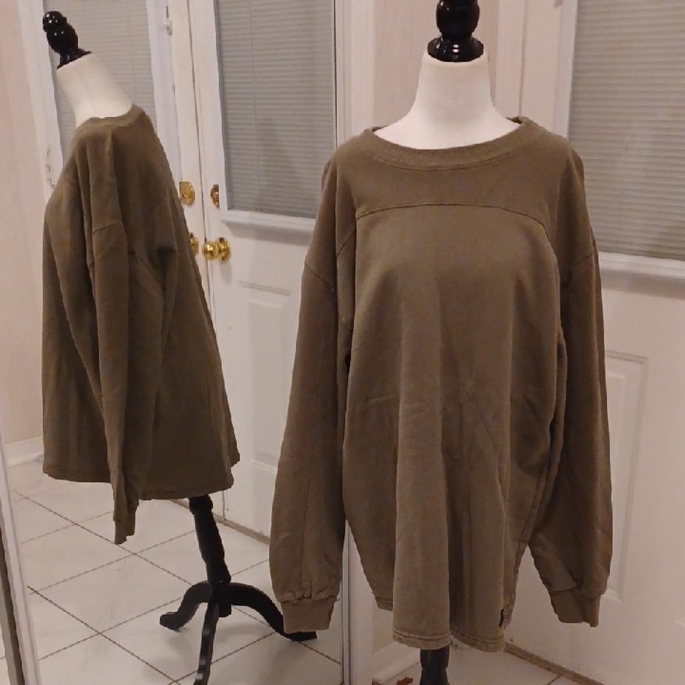 4/$80 Cozy Green Cotton Sweatshirt - Size Large